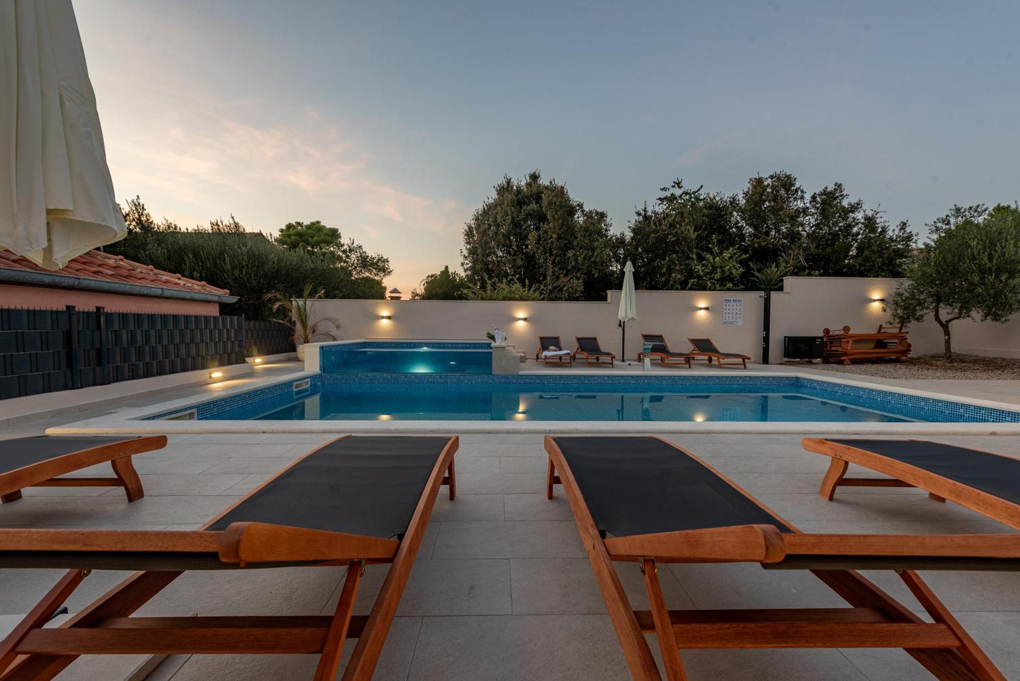Camp Mrkva Mobile Homes With Pool Sukosan Bagian luar foto