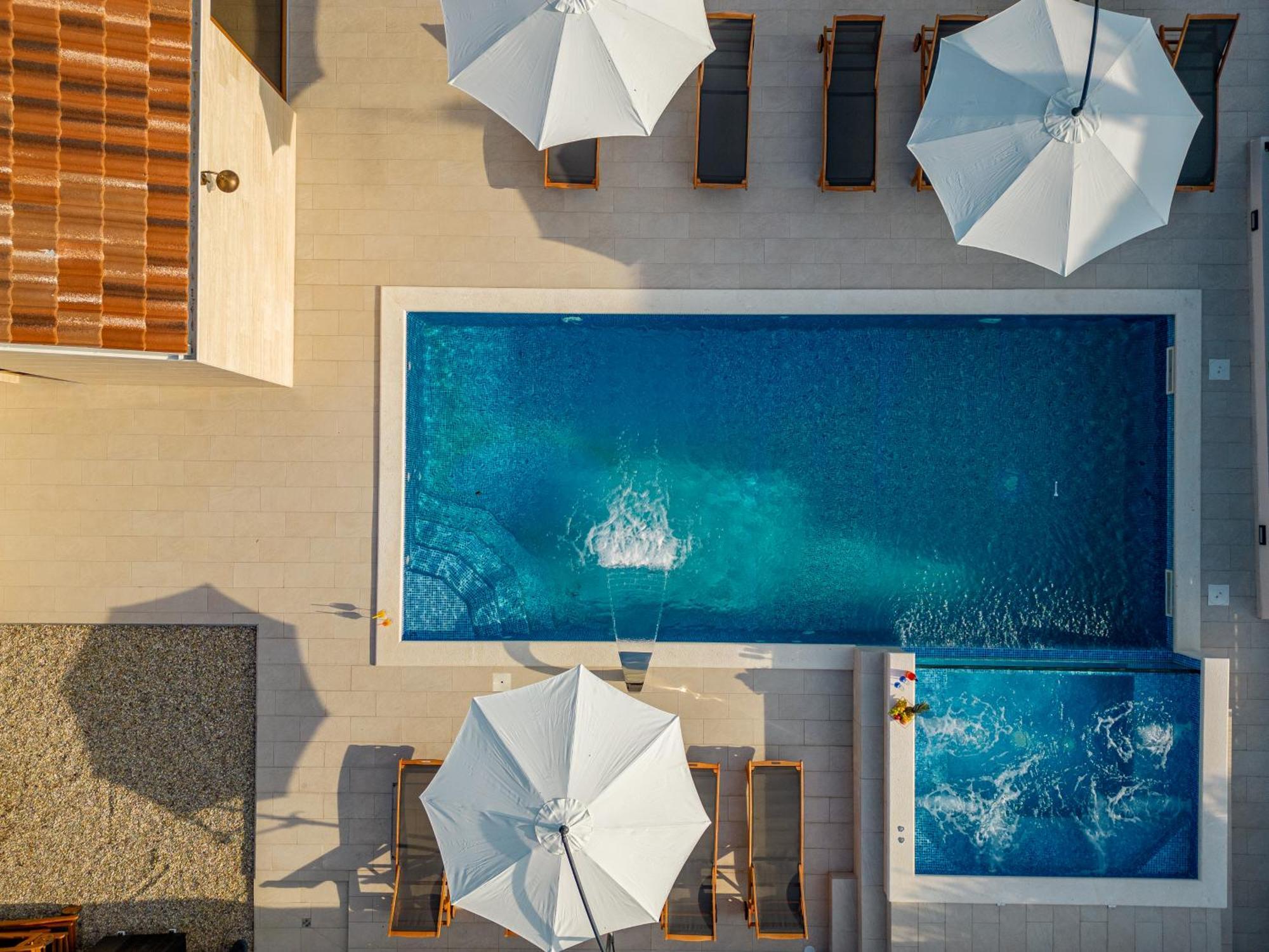 Camp Mrkva Mobile Homes With Pool Sukosan Bagian luar foto