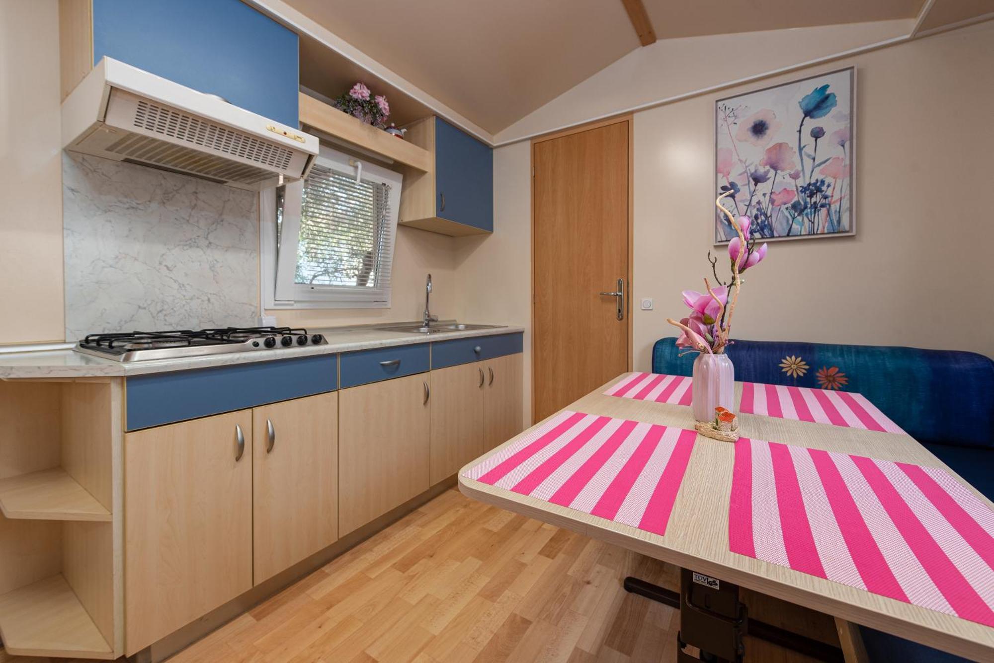 Camp Mrkva Mobile Homes With Pool Sukosan Ruang foto